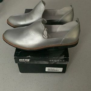 MTNG silver otilia slip on shoes. size 39.